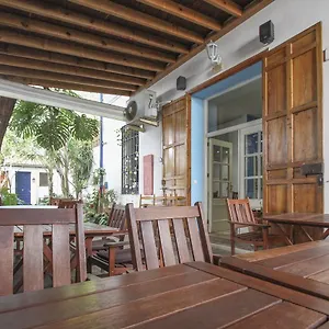 Casa de hóspedes Acacias